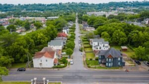 Neighborhood Comparison Guide - Lead Magnet Sales Page